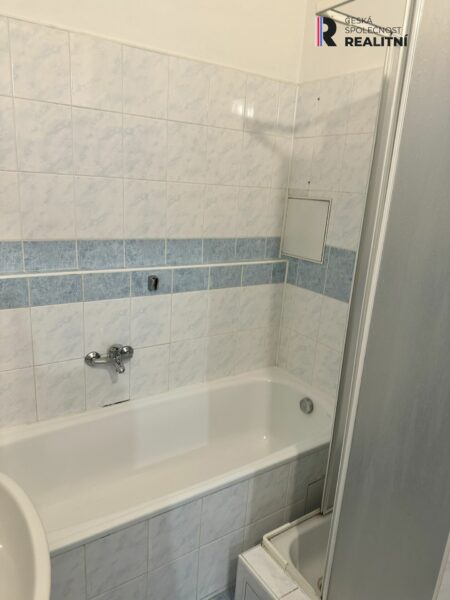 Pronájem bytu 1+1, 40 m2 – Praha 3, Soběslavská